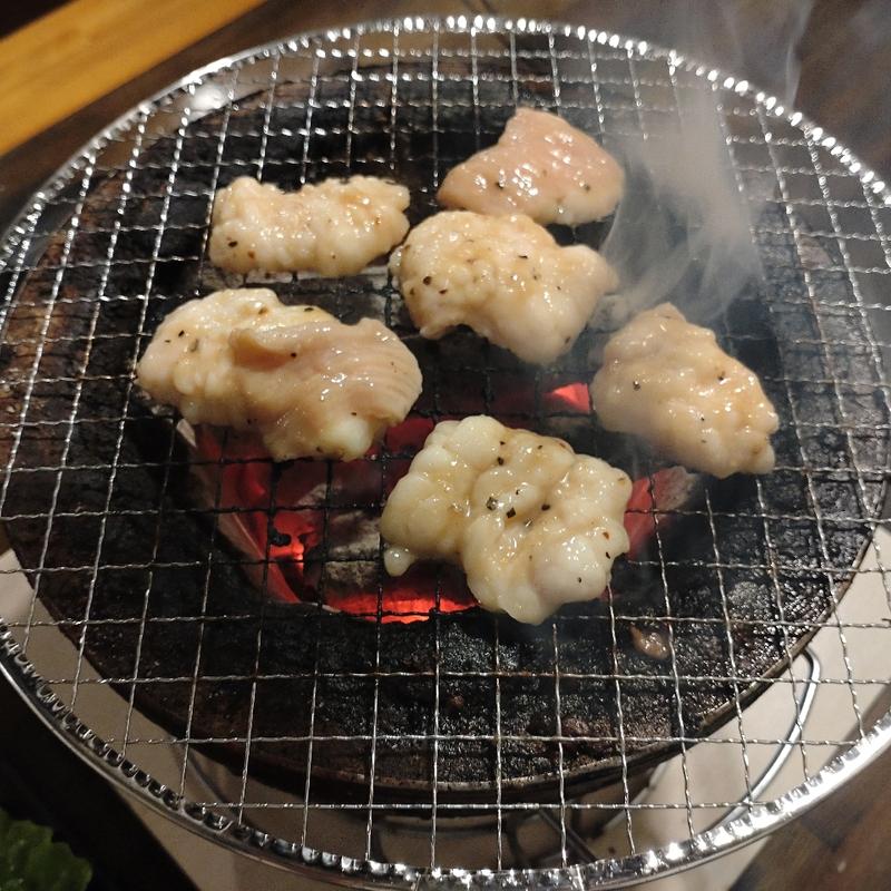 牛上ホルモン(七輪焼肉 安安 柏店)