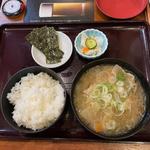 豚汁定食(品川ひおき)