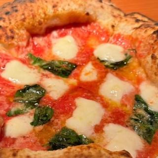 マルゲリータ(イタリア料理とワイン quarto (クアルト))