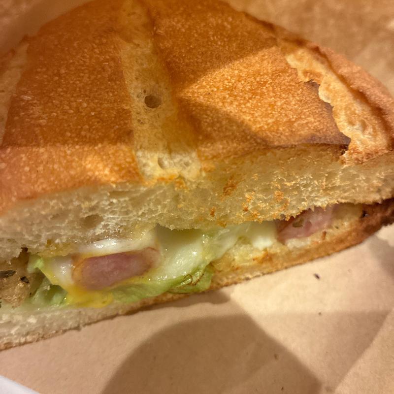 サンマルクホットサンド とろ～り3種チーズのジャーマンポテト(サンマルクカフェ 札幌ル・トロワ店)