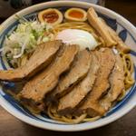 肉盛り油そば（3玉）