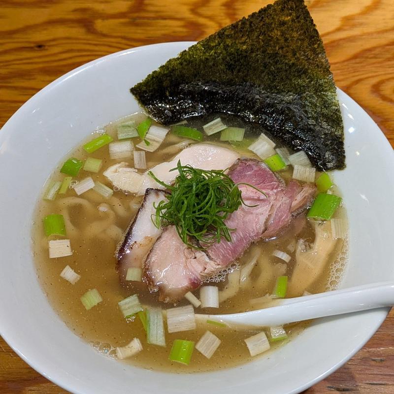 手揉み中華そば 塩(麺や晴心)