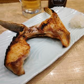 ぶりカマ塩焼き(ホームベース 伊勢佐木町)