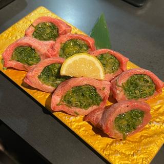 元祖厚切りネギ包みタン(焼肉しらふく)