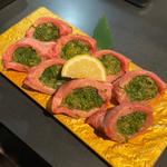 元祖厚切りネギ包みタン(焼肉しらふく)