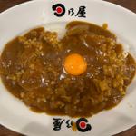 カレー　生卵