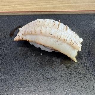 太刀魚の炙り握り(鮓 くおん)