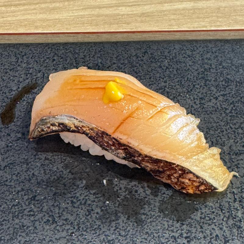 浦サワラの握り(鮓 くおん)