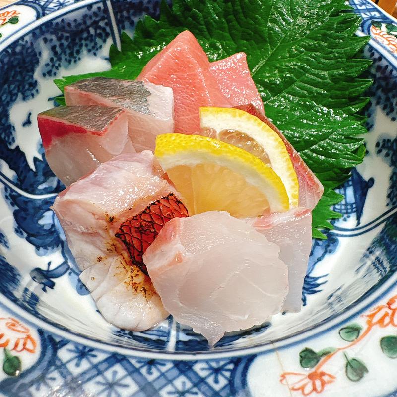 造り5種盛り(立ち喰い寿司 ゲンヤ倶楽部)