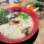 牛白湯ラーメン焼豚丼定食(ラーメンまこと屋 城陽店)
