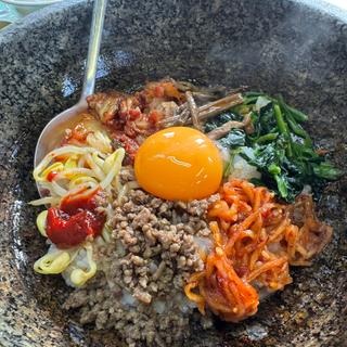 石焼きビビンバセット(焼肉とらじ )