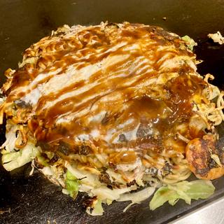 モダン焼き デラックス(そば､えび､イカ､豚入り)