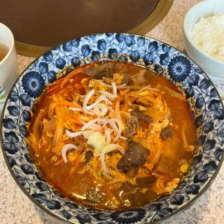 ユッケジャン麺(カンナム 中村橋店)