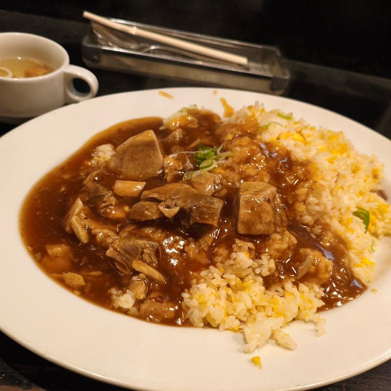 マーボー角煮焼メシ　ギガ(金太郎 )