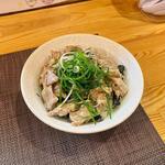 鶏ハラミ丼