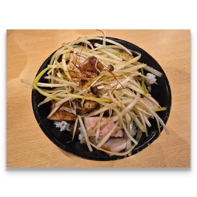 焼豚と煮豚のWチャーシュー丼(やばいラーメンショップ ぜんこう本店)