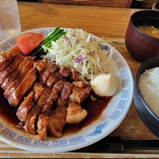 ポークソテーライス(烏森絶メシ食堂)