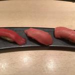 まぐろ三貫(秋田港)