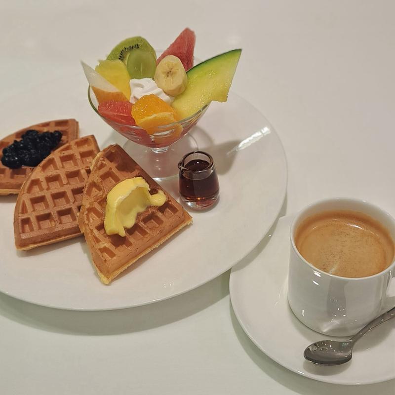 ワッフル フルーツパフェ(タカノフルーツパーラー 横浜高島屋店 )