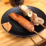 ウインナー、ナンコツ(やきとん まるわ)