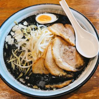 黒ラーメン(ラーメンぼのぼの)