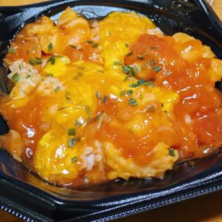 海老チリ玉子丼