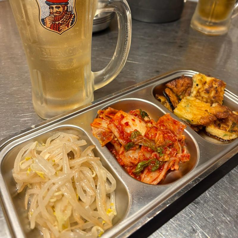 キムチ(韓国酒場コッキオ ホワイティ梅田店)