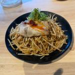 汁無し台湾らーめん(4辛)(金まる餃子)