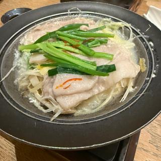 蒼波コース 岩中豚と旬野菜の豆乳小鍋