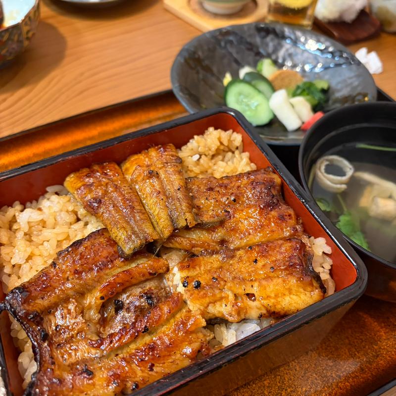 うな重　並(江戸焼うなぎ 旭亭)