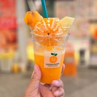 みかん屋ミックスジュース トロピカルフルーツ乗せ(noma-noma （ノマノマ）)