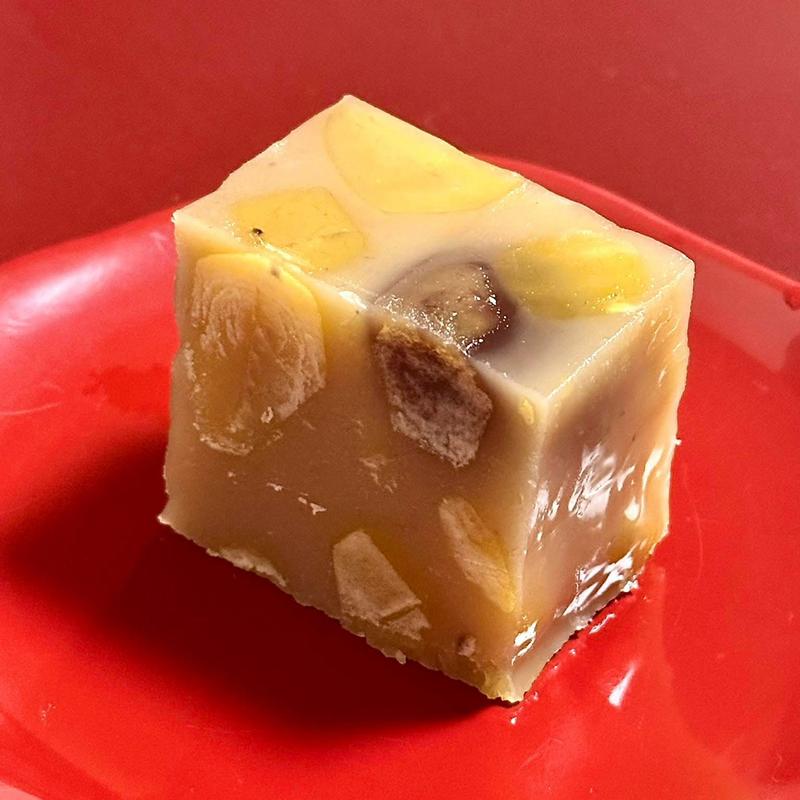 栗蒸し羊羹 白小豆(庵月)