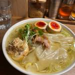 軍鶏雲呑そば(薄野軍鶏そば 嶋や)
