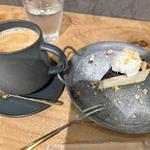 バスクチーズケーキ プレミアムコーヒー