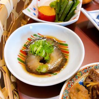 ナマコ（籠盛り御膳）