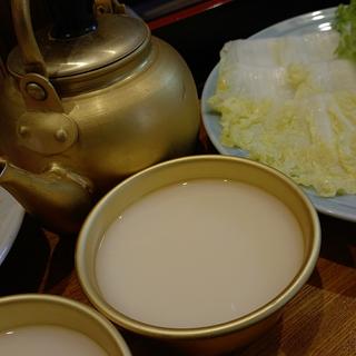 マッコリ(韓国居酒屋とん豚)