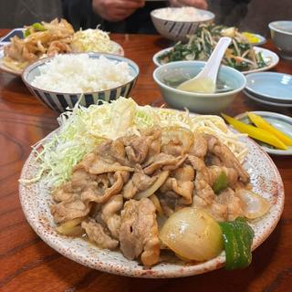 生姜焼き定食(手打ラーメン長来)