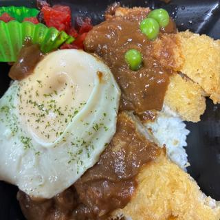 デミグラスチキンカツ弁当