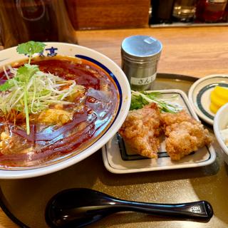 酸辣湯麺激辛+唐揚げセット