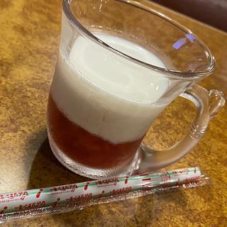 イチゴミルクS(びっくりドンキー 豊橋藤沢店)