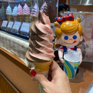 ソフトクリーム いちごミックス(旬菜亭)