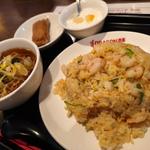 週替り炒飯と半ラーメンセット(ドラゴン酒家本店)