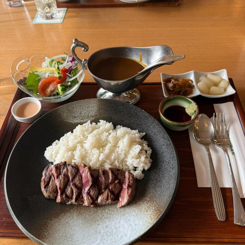 サーロイングリル&カレー(龍ヶ崎カントリー倶楽部 )