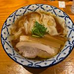 ワンタン麺醤油(拉麺 弁ten)