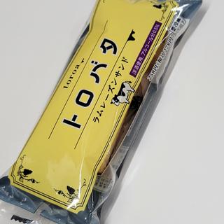 トロバタ(ラムレーズンサンド)(ファミリーマート 新橋五丁目店)