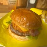 バジルチーズバーガー(ビクトリーバーガー)