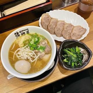 ニンニクラーメン オタロっ子 ニンニクマシマシ チャーシュー 辛ニラ(清麺屋)