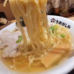 プレミアム貝だしラーメン大盛り＋赤酢にぎり鮨3貫(鮨とラーメン うおがしや)