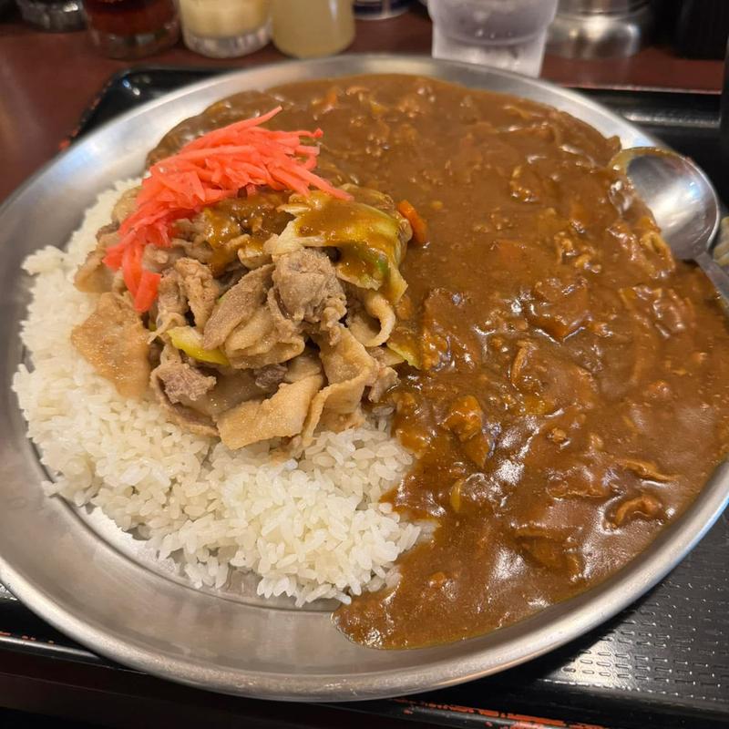 スタミナあいもりカレー メガサイズ(昭和食堂 秋葉原駅前店)