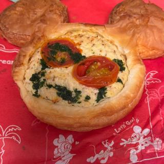 チキンマヨネーズデニッシュ(マンマ・ビスコッティーズ・ベーカリー)